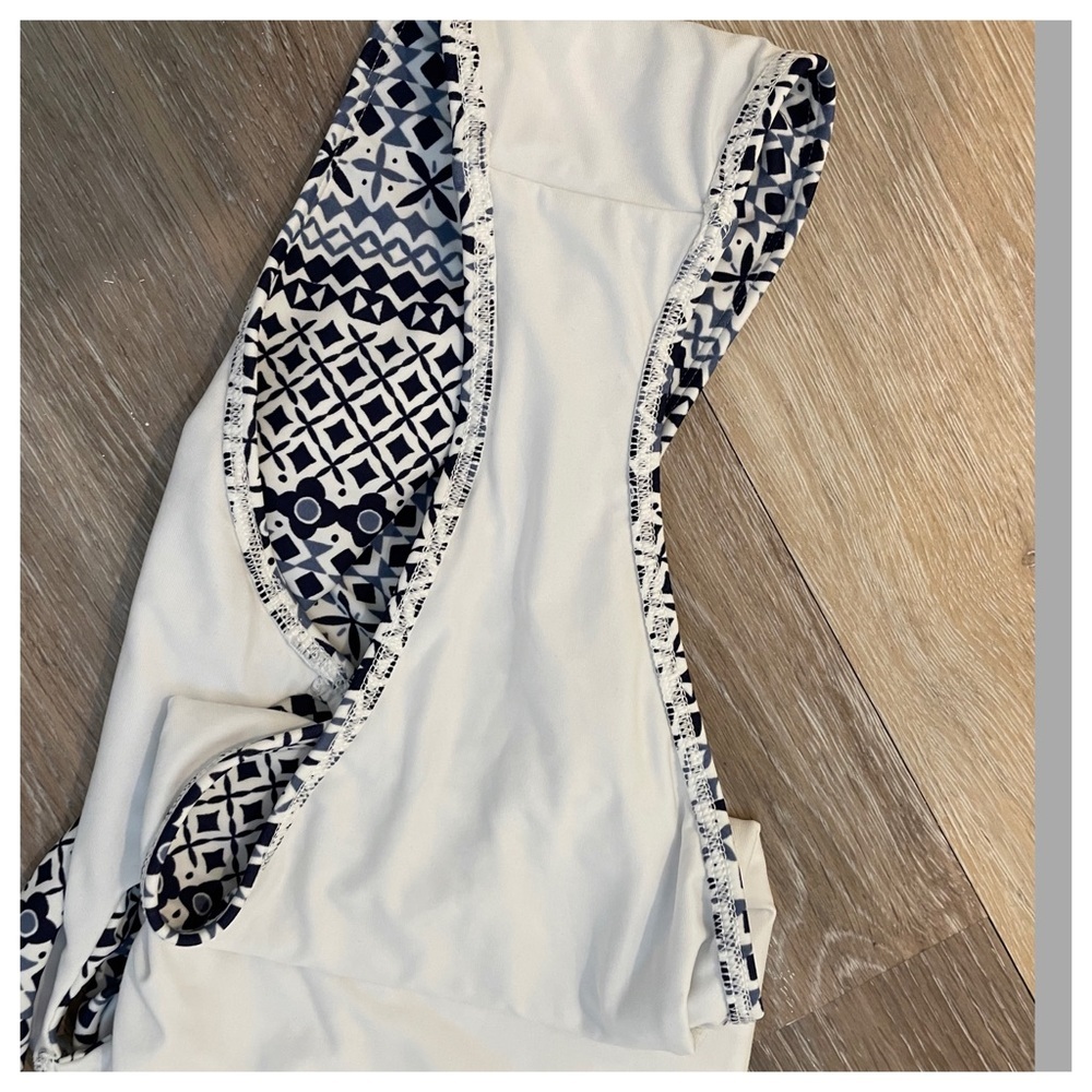 NWOT AERIE ONE PIECE VOOP SWIMSUIT - Picture 9 of 9